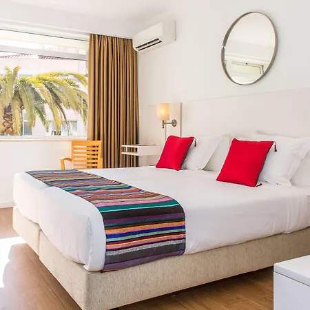 Londres / Cascais Hotel 3*