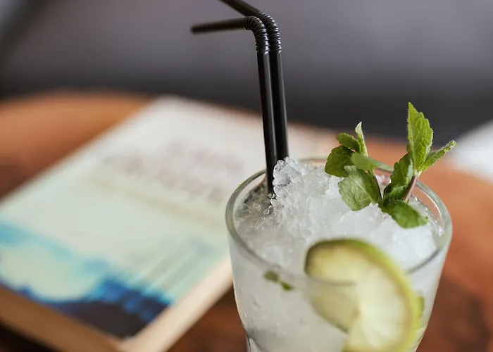 Londres / Cascais Hotel 3*