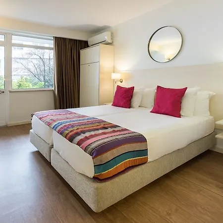 Hotel Londres / Cascais