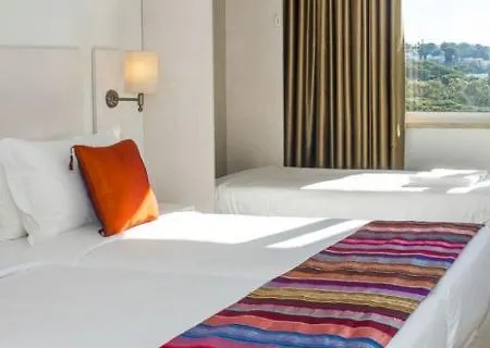 Londres / Cascais Hotel 3*